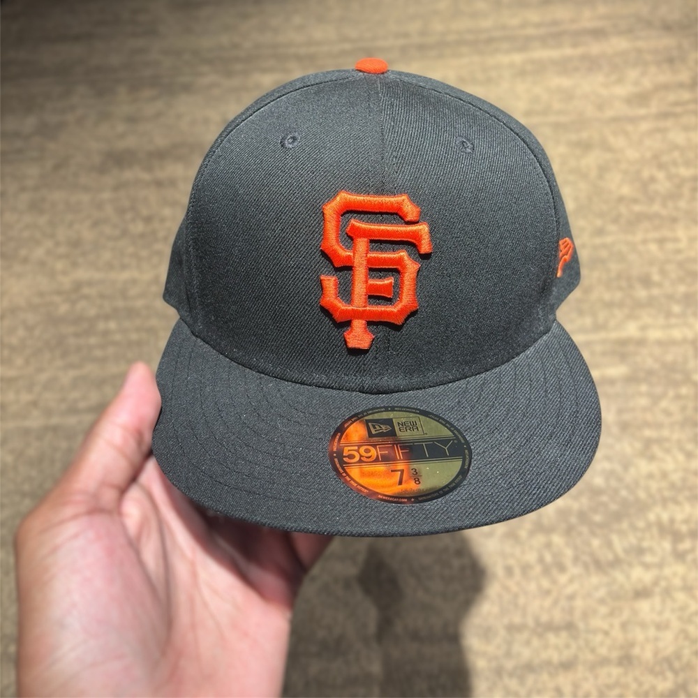 San Francisco Giants New Era 59FIFTY Fitted Hat – Size 7 3/8